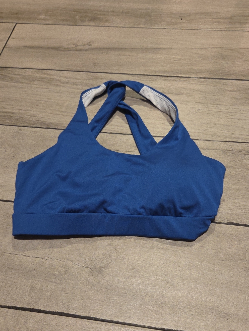 SHEIN Blue Cross-Back Sports Bralette